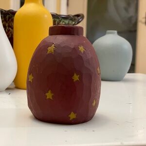 4 inch red vase